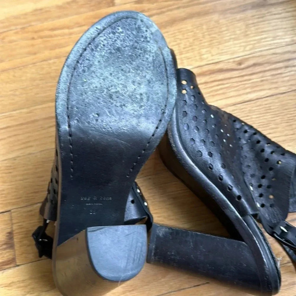 Rag & Bone NY black leather open toe heels side buckle great pre owned condition - Picture 8 of 10